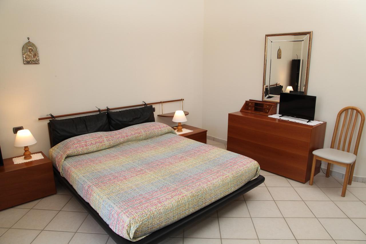 La Collina Capo D'Orlando住宿加早餐旅馆 外观 照片